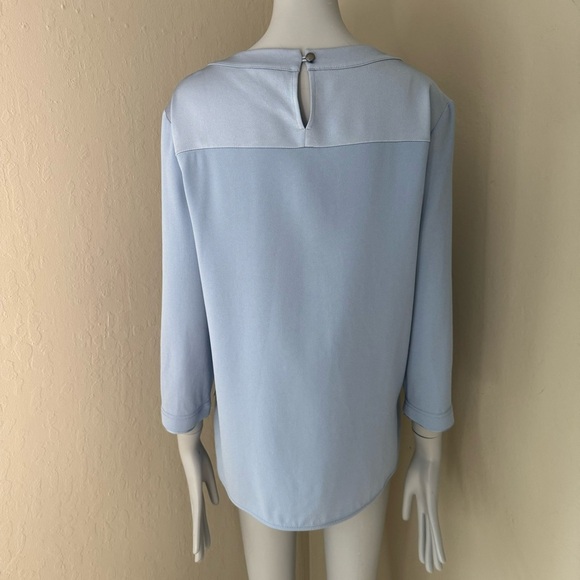 BOGNER Colette Powder Blue Crepe Blouse 3/4 Sleeve Scoop Neck - Picture 7 of 16